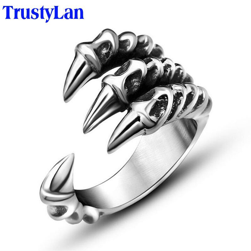 TonyaNee's tweet photo. Dragon Claw Ring 🐉💍😍

 https://t.co/IsemL8bmAc 

Use Code Blue 🔵for 15% off by #FemaleTupac32 via @c0nvey https://t.co/tMDWGVNwLp