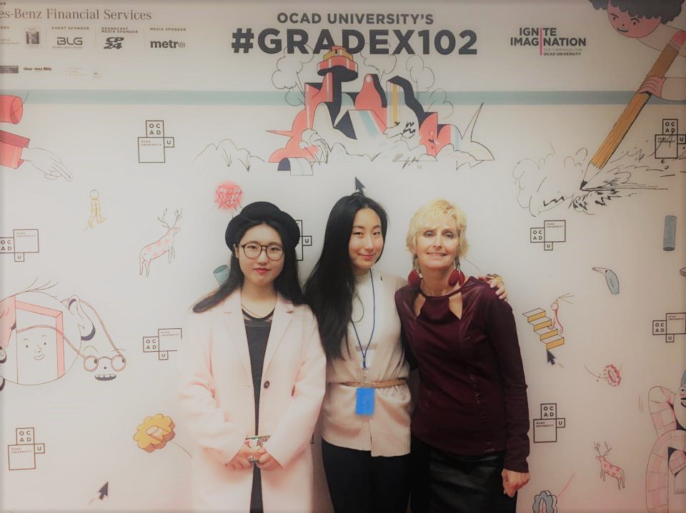minx1961's tweet photo. Supporting our #inspirational #talented #YUELI #YUB #GSPP π grads @OCAD #GradEx102 @YorkUYUELI @Continue_YorkU https://t.co/6hlZcrfwla
