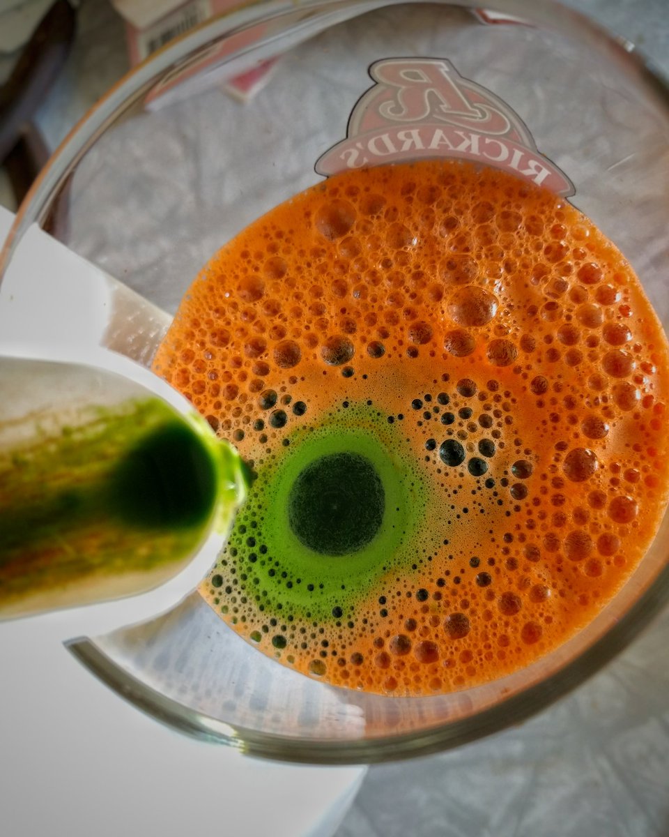 iank142's tweet image. Raw vegan juice #notoverpriced #raw #juice