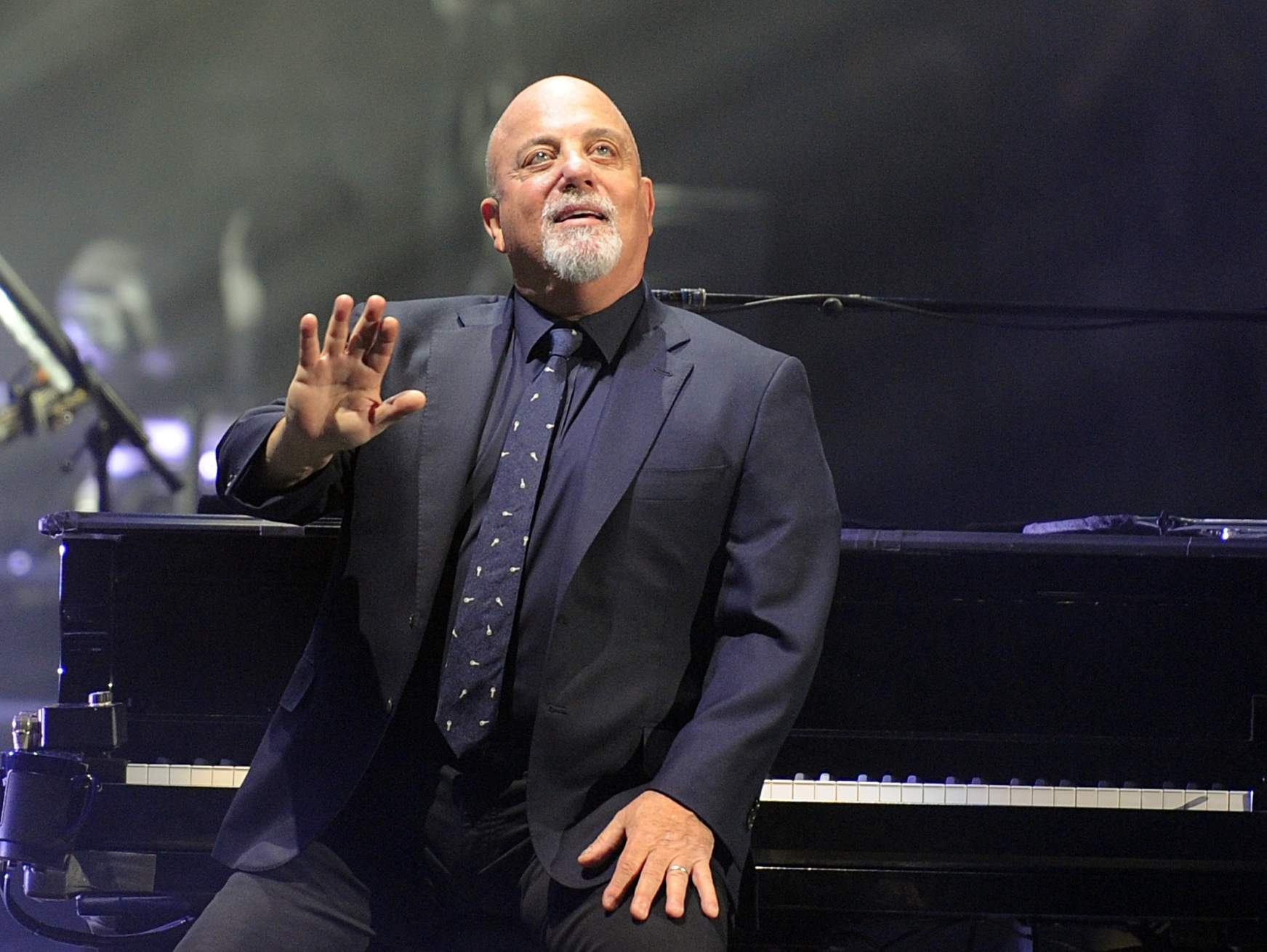Happy 68th birthday to my artist and a god among gods, Billy Joel! 