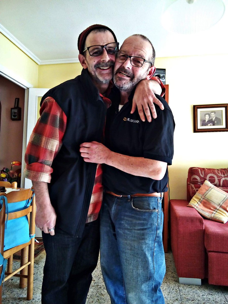 Pahamni's tweet photo. so sweet :* https://t.co/zWCvYdAjtj