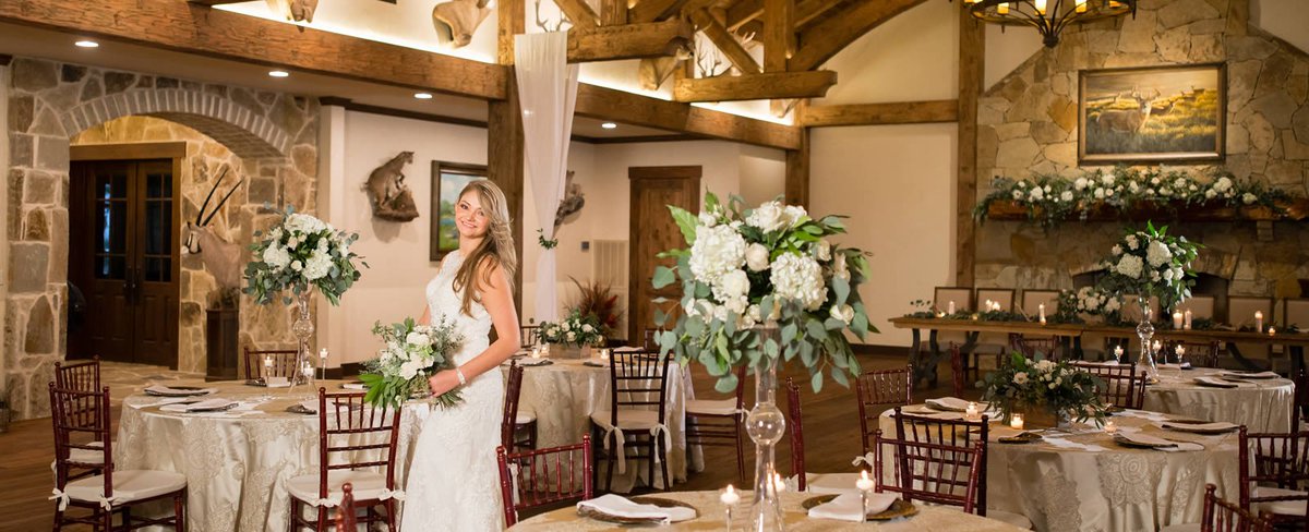 Planning for your big day? Check out Big Easy Ranch for the perfect #rusticwedding venue location. ow.ly/3n0F30bwYiN #Texas #Weddings