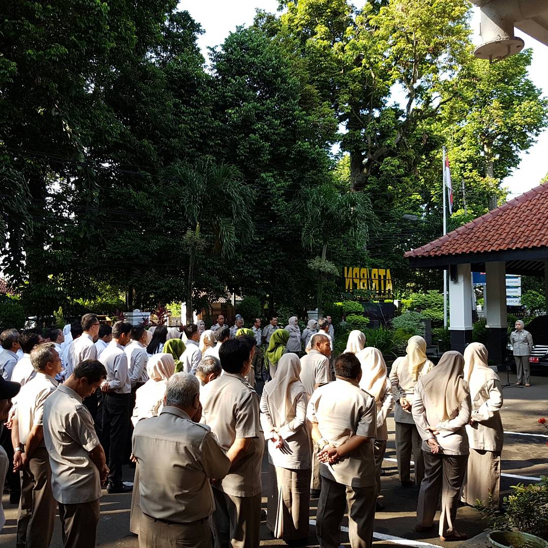 kantahkotabogor's tweet photo. Apel pagi di awal minggu, 8 Mei 2017
Ayo Kerja, disiplin disiplin disiplin ๐ช
#Ayokerja #AyoDisplin #latepost https://t.co/ouZ6ZlftMM