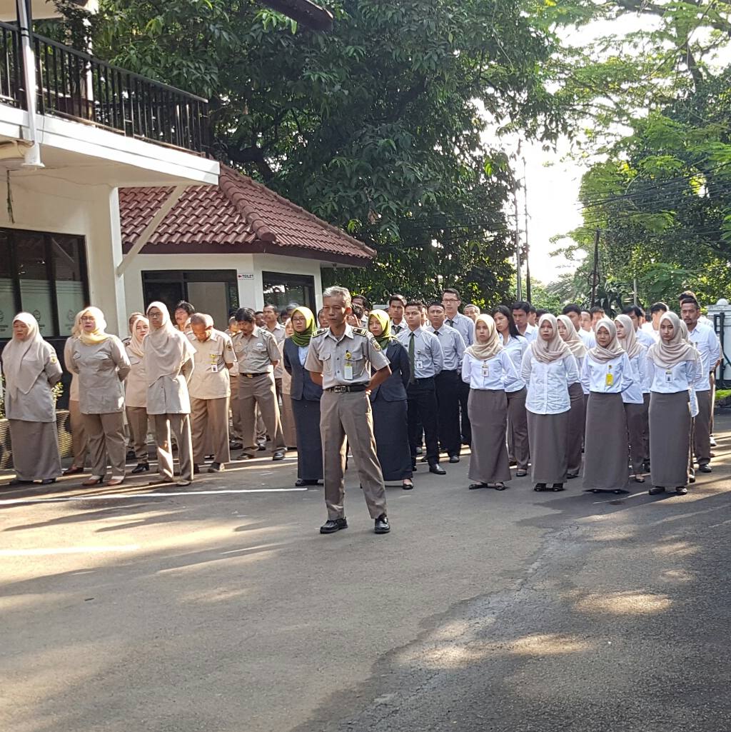 kantahkotabogor's tweet photo. Apel pagi di awal minggu, 8 Mei 2017
Ayo Kerja, disiplin disiplin disiplin ๐ช
#Ayokerja #AyoDisplin #latepost https://t.co/ouZ6ZlftMM