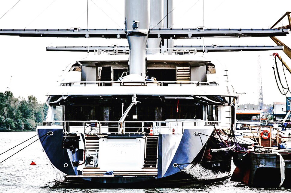 Vin_image's tweet photo. Superyacht Y712 
#yacht #superyacht #Y712 #oceanco #rotterdam #yachts #ship #sailing https://t.co/yevfMXFj59