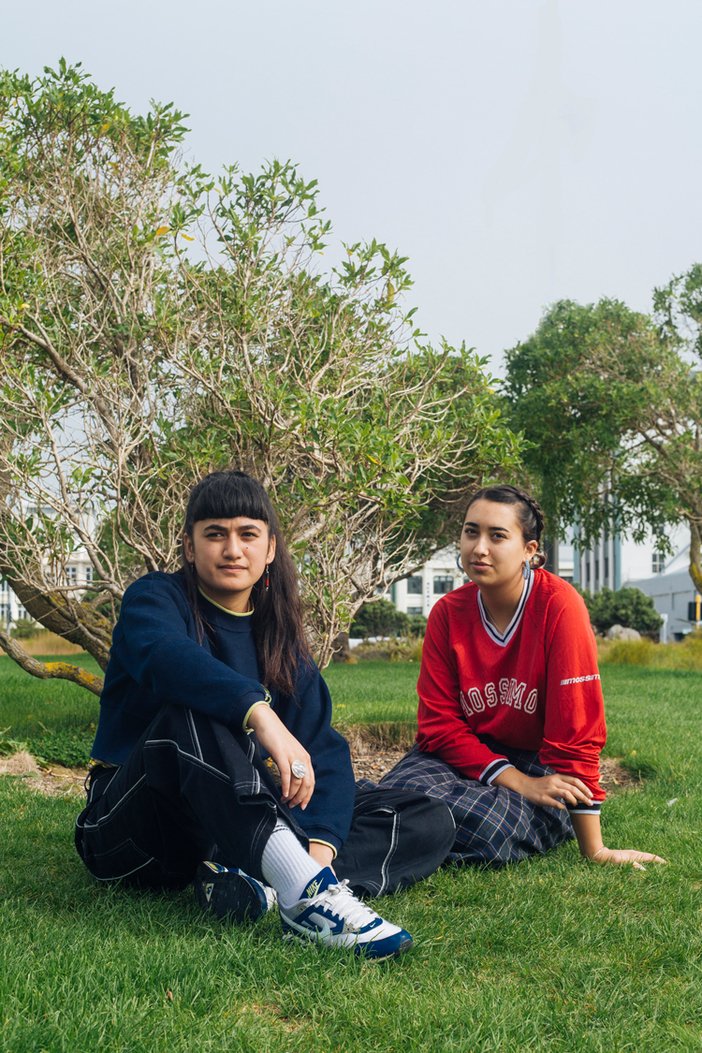 radionz's tweet photo. Nine young Māori who left homes where tikanga was part of everyday life share how they hold on to their māoritanga. https://t.co/9XCV9kEVbY https://t.co/kvZB9E6zfA