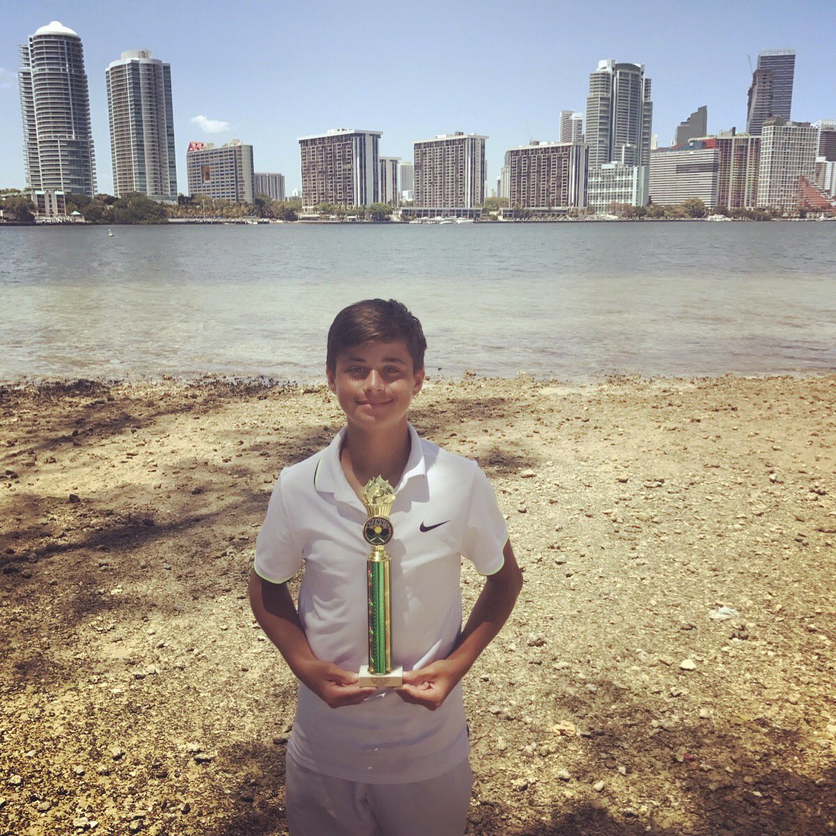 Todd Widom tweet media