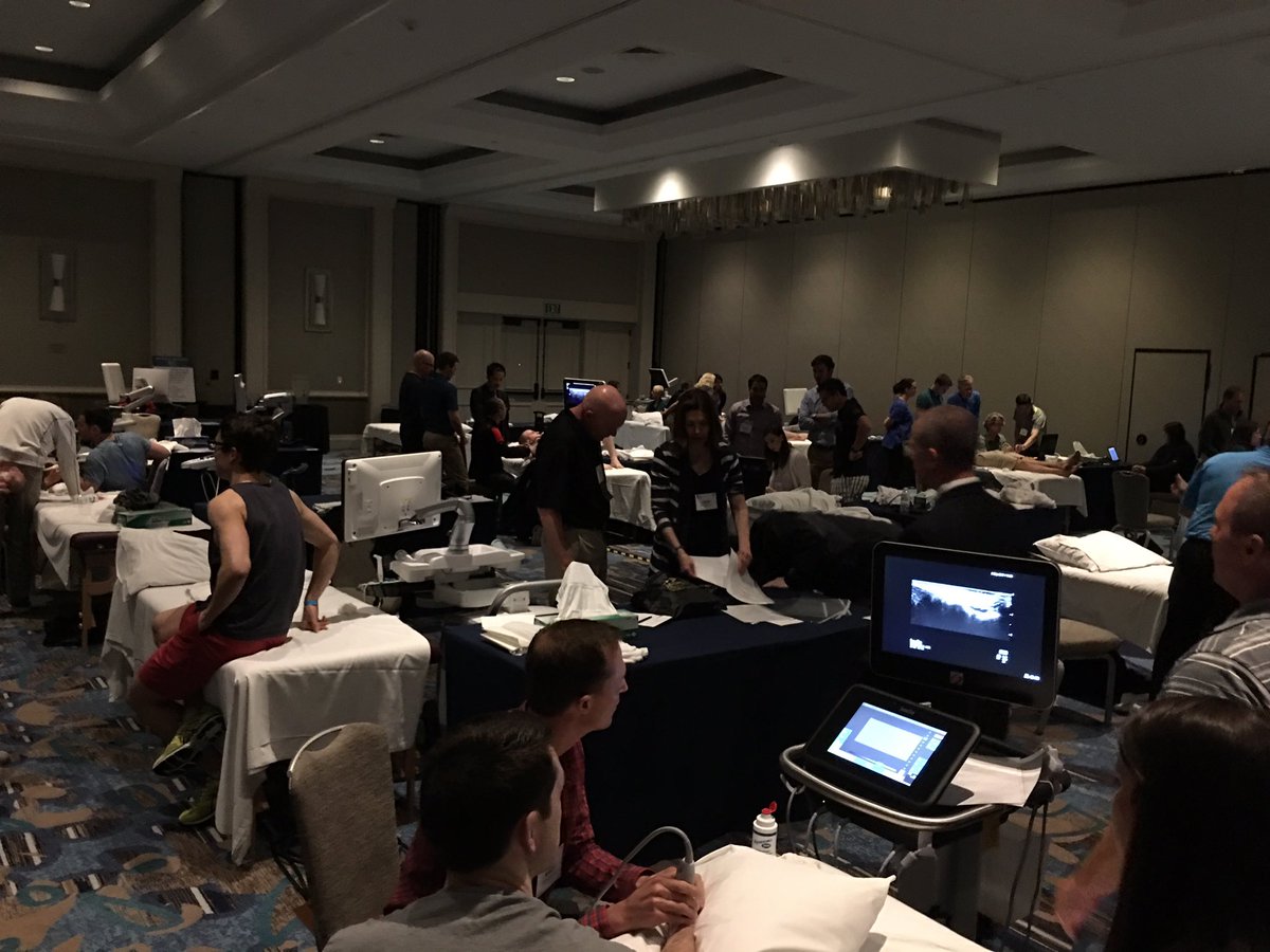 bburkam's tweet image. Amazing day of Upper Extremity Ultrasound learning @TheAMSSM #AMSSM17 #nerdsatwork