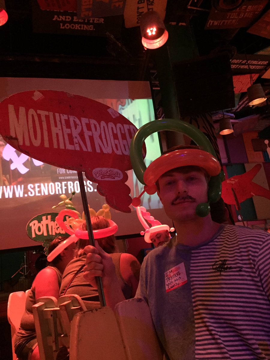 royce_jake's tweet photo. Before Señor Frog's vs After Señor Frog's https://t.co/ZdWqPq6kbD