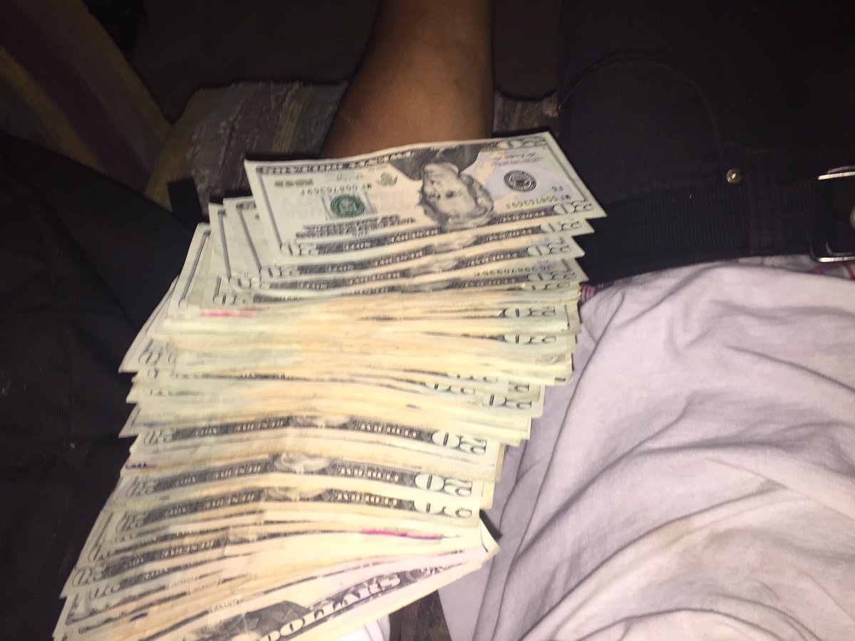 2_KINGS_AC3's tweet photo. I need me a lil baby who gone listen https://t.co/P8rpZh81pr