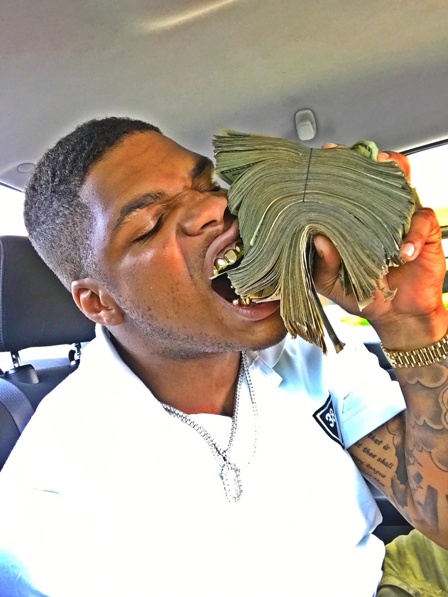 PRATTCITYSAVAGE's tweet photo. Stop looking for a reason to hate me, just hate me. ๐ฏ #LONGLIVECHOP https://t.co/I7gi8LSfma