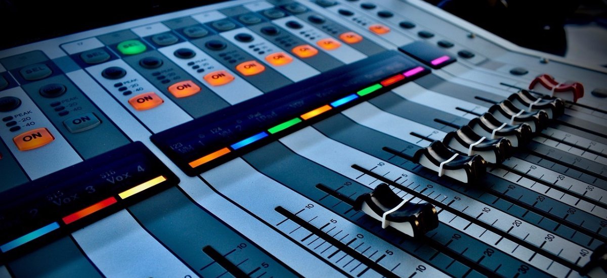 8 free (and legal) music resources for your social media video content: ow.ly/3zZf30btQGS