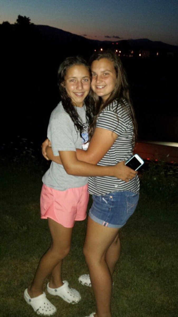 leah munson tweet media