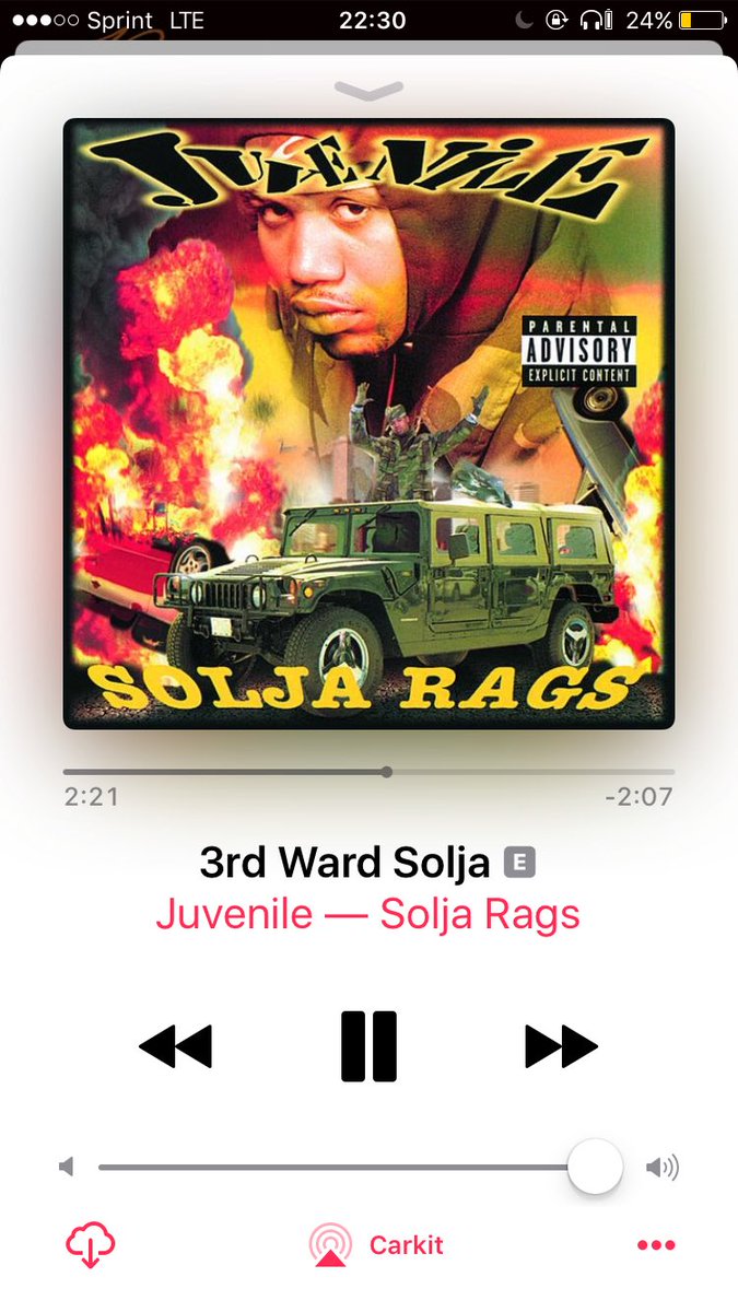 Da06RickyDee's tweet photo. The reason I ain't wearin Aladdin pants like the rest of you other niggaz #projectshit #3rdwardsoulja #lincolnpark https://t.co/kq5AxtRTKS