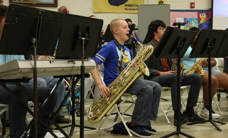 NAHSart's tweet photo. Jazz band performance! https://t.co/b1752SGWyD