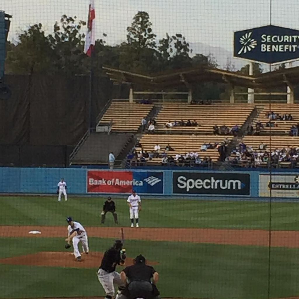 BruceZachary's tweet photo. Field trip (take 2) Elysian Park #itfdb https://t.co/kz4R5Qss4l https://t.co/PONHprL8xy