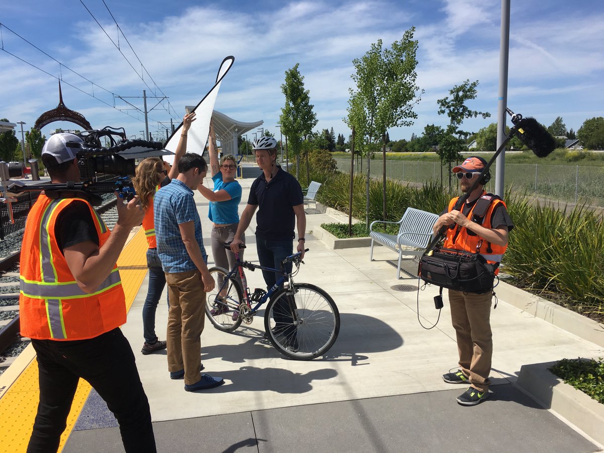 patientmanmovie's tweet photo. #Filming #BikeScenes &amp; #TrainScenes in Sacramento w/ @Mangum1 &amp; @tate_ellington &amp; #DP @hrexreynolds &amp; #sound @Dowske. #Indiefilm #feature https://t.co/u2qJeTwobK