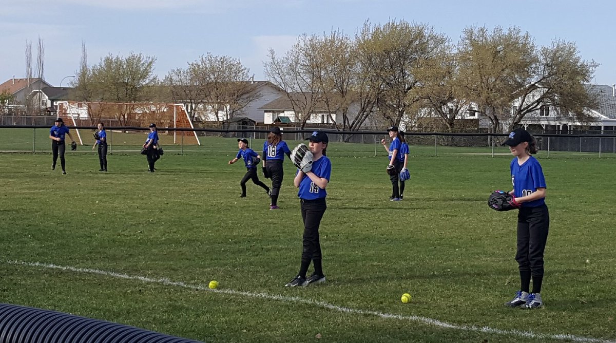 Toni Scott tweet media