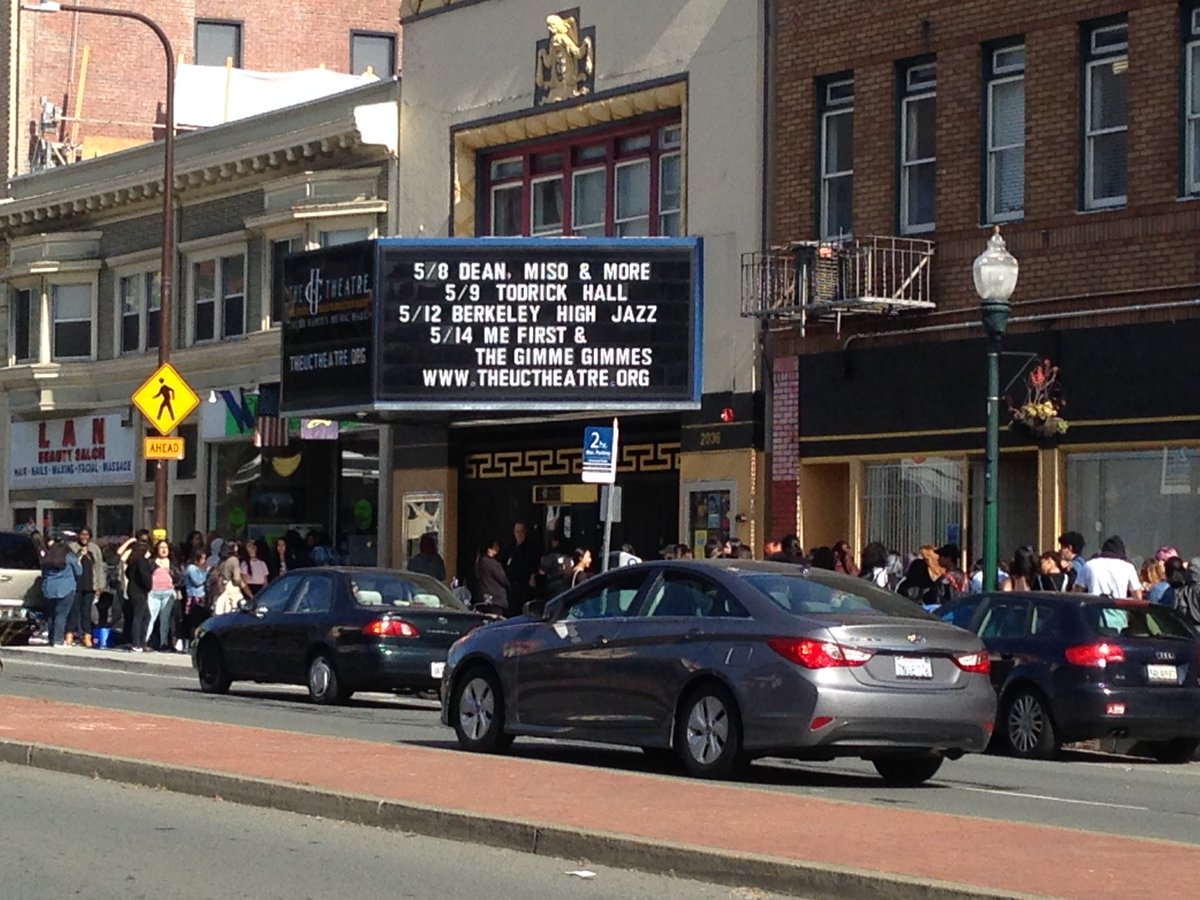berkeleyside's tweet photo. Tonight at @theUCTheatre: Sold out @deantheofficial x Club Eskimo in #berkeley. Next stop, Dallas, apparently: https://t.co/rjrPLyq4Um https://t.co/2tsFkQxTqk