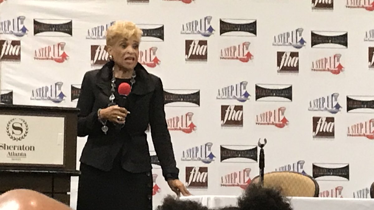 Coach_Bagwell's tweet photo. "Leaders understand that good intentions will never suffice when a backbone is required." Patricia Russell-Mccloud at @AStepUpFHA https://t.co/PYkpfcRzZv