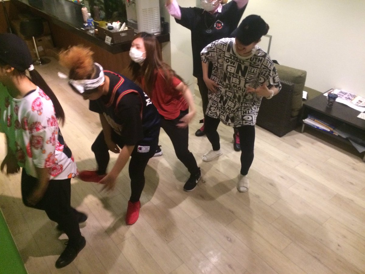 LUCENT_OFFICIAL's tweet photo. 【ブログ更新】LUCENT ダンス振り付け最終調整

https://t.co/n7HOkbQ285 https://t.co/ueioHhZfo5