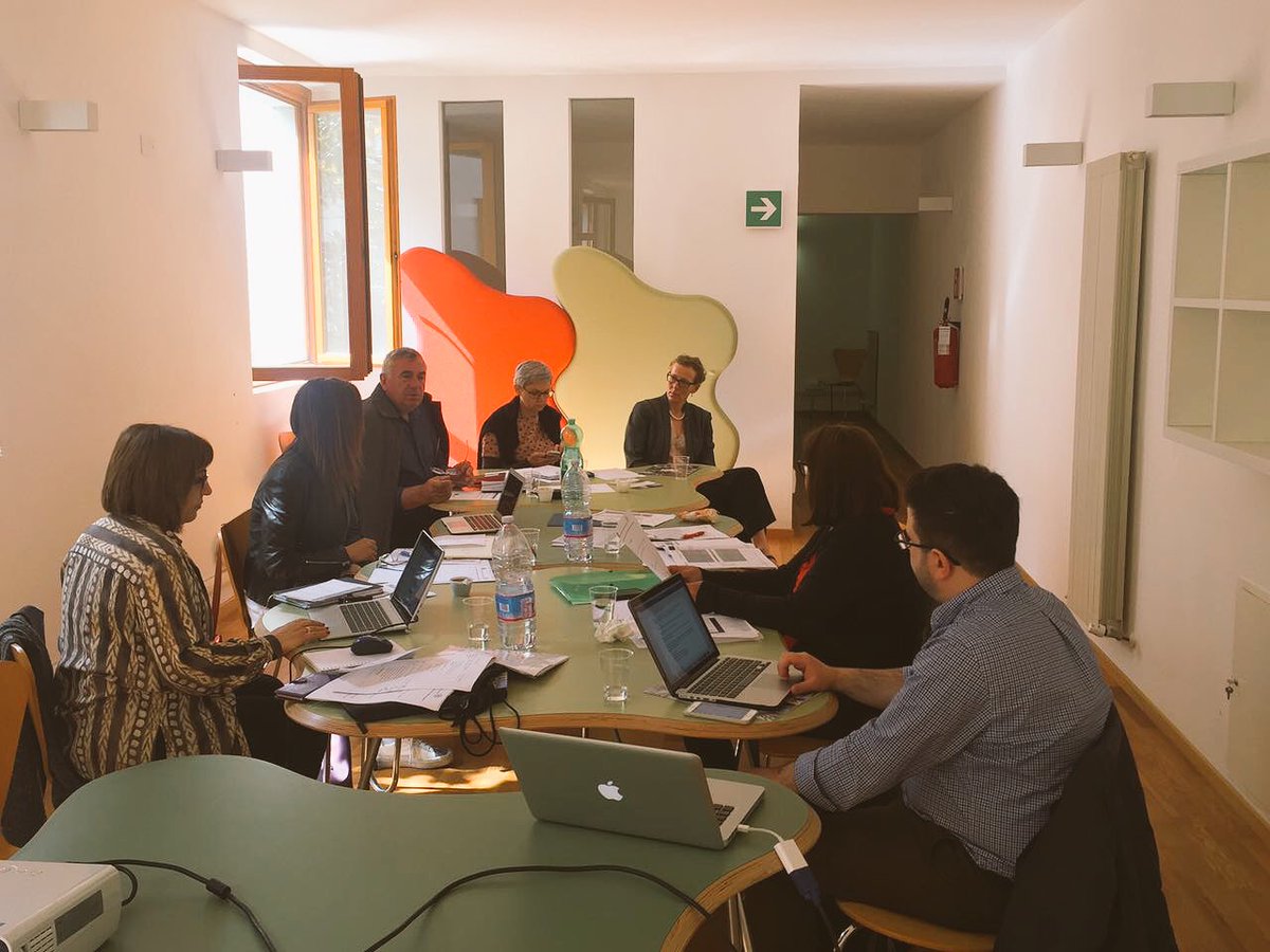 Iene5Project's tweet photo. Day 1 of the last #IENE5 Meeting in #Siena #Italy @irena_pap @CRustici @AlfPezzella @RousouElena @evod4 @LiseLauPedersen https://t.co/OkMcViYm5M