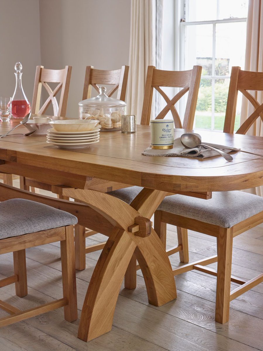 Oak Furnitureland On Twitter An Elegant And Impressive Dining