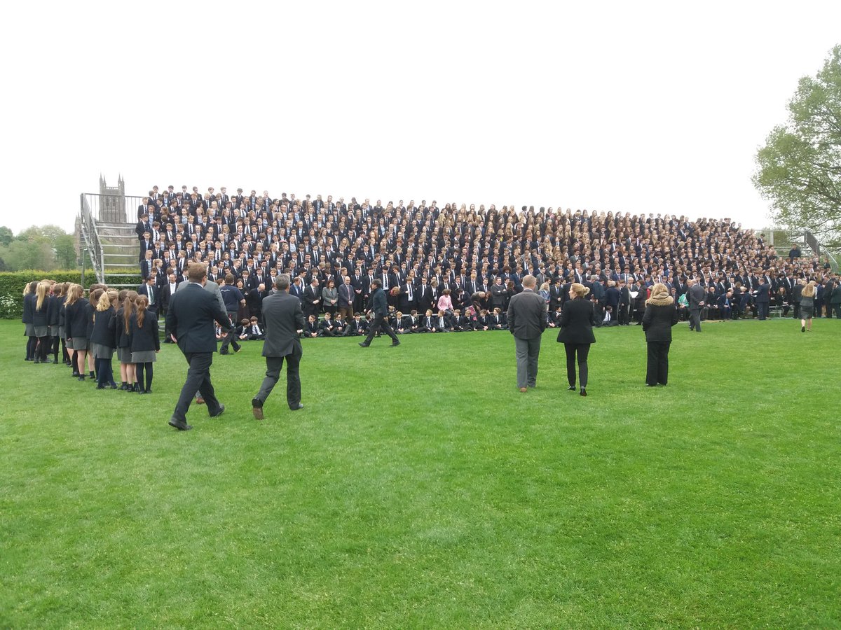 KingsWorcester's tweet photo. Nearly there! #SchoolPhoto #KSW475 #WorcestershireHour @GillmanSoame https://t.co/CHOSkNmRKQ