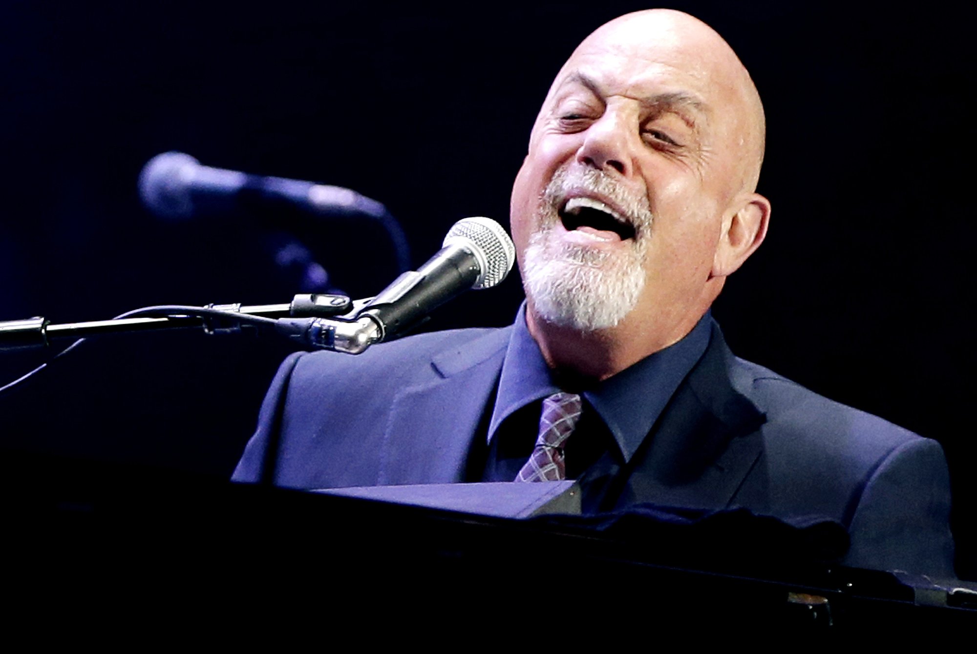  Happy Birthday to Piano Man, Billy Joel 