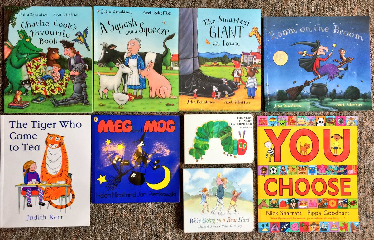 𝖸𝗈 𝖮𝗄𝖺𝖽𝖺 娘 2歳6ヶ月 の超お気に入り絵本 英語版はこちら We Re Going On A Bear Huntはイギリス大人気ベストセラー 押韻が楽しく歌って読む ジュリア ドナルドソン作 アクセル シェフラー絵のシリーズも全部テッパン 特に魔女の本が大好き