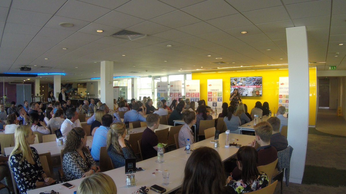 ODsalesgrad's tweet photo. Our #OracleCSR relaunch 2.0 was held to inform our Oracle teams based in Dublin on our many CSR activities that they can get involved in! https://t.co/1UH0x8OE6g