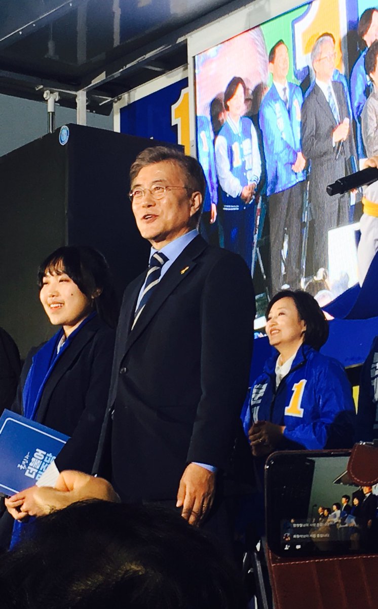 6> 오늘은 이 지난했던 일련의 과정의 열매를 수확할 수 있는 날입니다. 한국은 비가 옵니다. 투표 결과 같이 지켜봐주세요😊