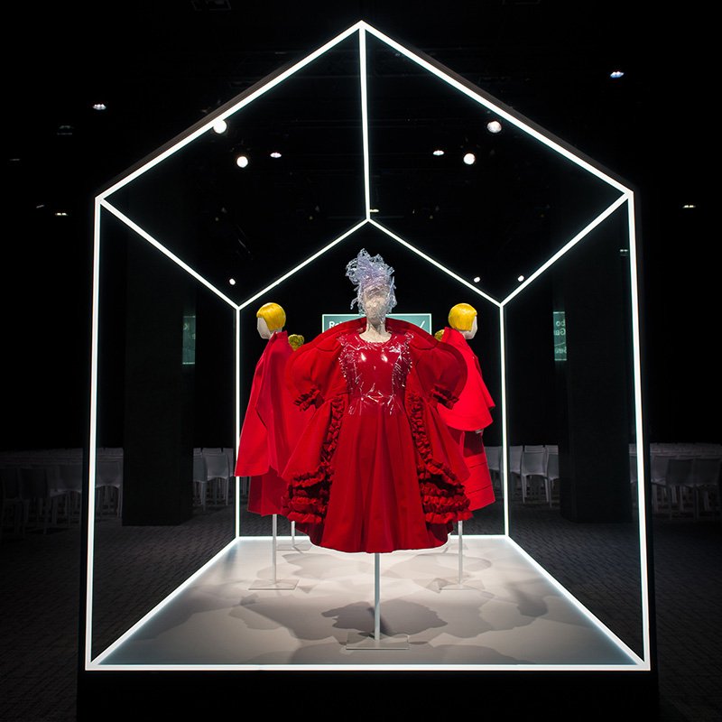 ArchDigestIndia's tweet photo. Art of the In-Between: a look at the exhibition that inspired this year’s #metgala17 https://t.co/VR8cUKeolb https://t.co/mVgiRiR90g