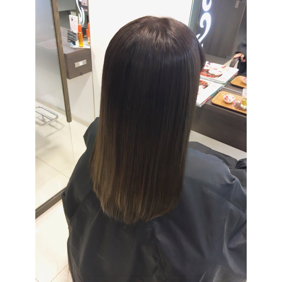 おおいしけいと 辻堂 美容師 Ar Twitter グレージュやわらかグラデーション さりげなくグラデーション 毛先に向かって透明感あっぷ やりすぎない グラデーション ストレート セミロング 7トーンから10トーン おおいしけいと 辻堂 美容師 Ar Twitter グレージュやわらかグラデーション さりげなくグラデーション 毛先に向かって透明感あっぷ やりすぎない グラデーション ストレート セミロング 7トーンから10トーン