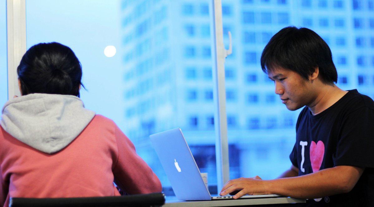 codelinkio's tweet image. #Design and #Development with the CodeLink team in office