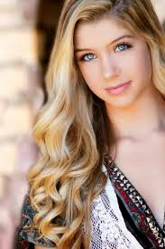 TheprincessV's tweet photo. Do i really need to be perfect https://t.co/tyZX10jFm8