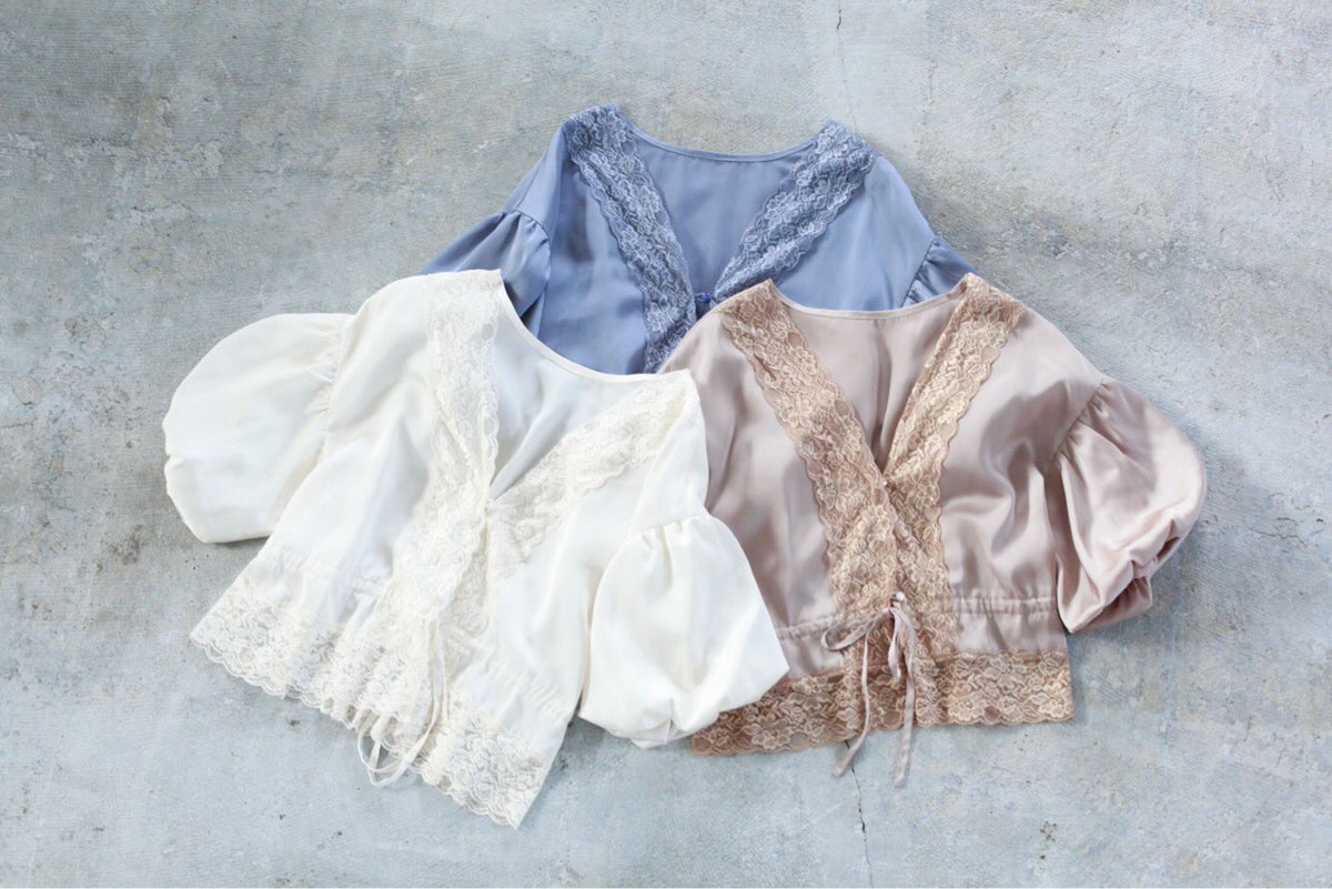 O Xrhsths Nice Claup ナイスクラップ Sto Twitter 入荷情報 発売前より話題のビンテージ風ショートガウンの販売が始まりました T Co Yial5apvel 全色人気なので 気になる色がある方はお早めに 札幌パセオ 鹿児島山形屋 小倉アミュ 博多