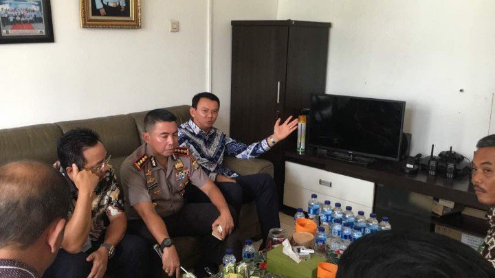 kurawa's tweet photo. Kondisi pak @basuki_btp saat ini di LP Cipinang... tetap kuat pak... ingat perjuangan kita masih panjang https://t.co/zmxkVgQRuF