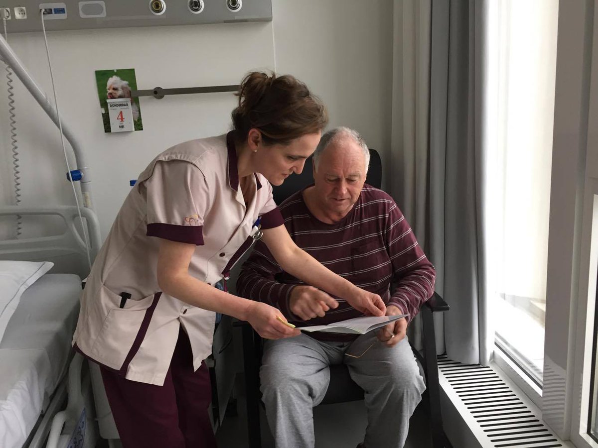 Beroertepatiënten worden voortaan ook begeleid door een #beroertecoach. <a href="/StrokeEurope/">Stroke Europe</a> <a href="/DrPeterVanacker/">Dr. Peter Vanacker</a> #9mei
azgroeninge.be/Pub/start/Nieu…