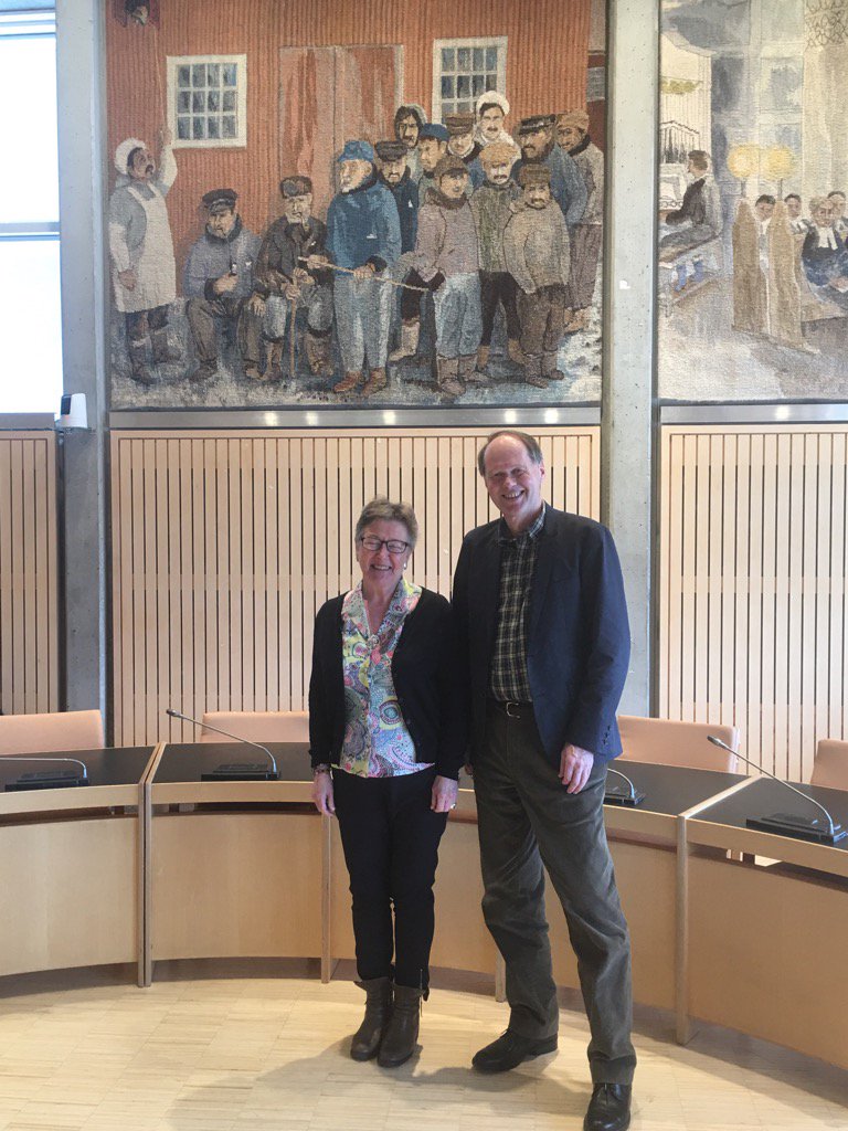 Spennende møte med borgermester Asii Chemnitz Narup for å diskutere samarbeid Norge og #Nuuk #greenlandDK #glpol