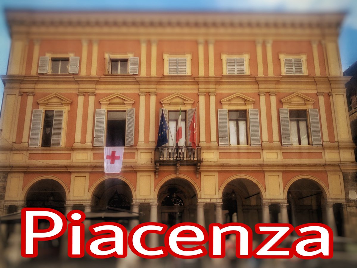 cripiacenza's tweet photo. Grazie a tutti i Sindaci e Amministrazioni comunali per aver testimoniato la vicinanza alla nostra Associazione #CroceRossa #8maggio https://t.co/4pydrPqcMR