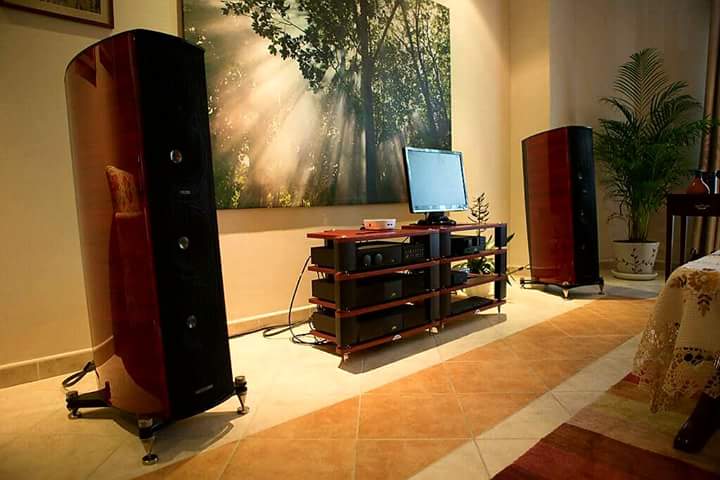 Berny2876's tweet photo. #Naim your #SonusFaber https://t.co/07g3SiIRgC