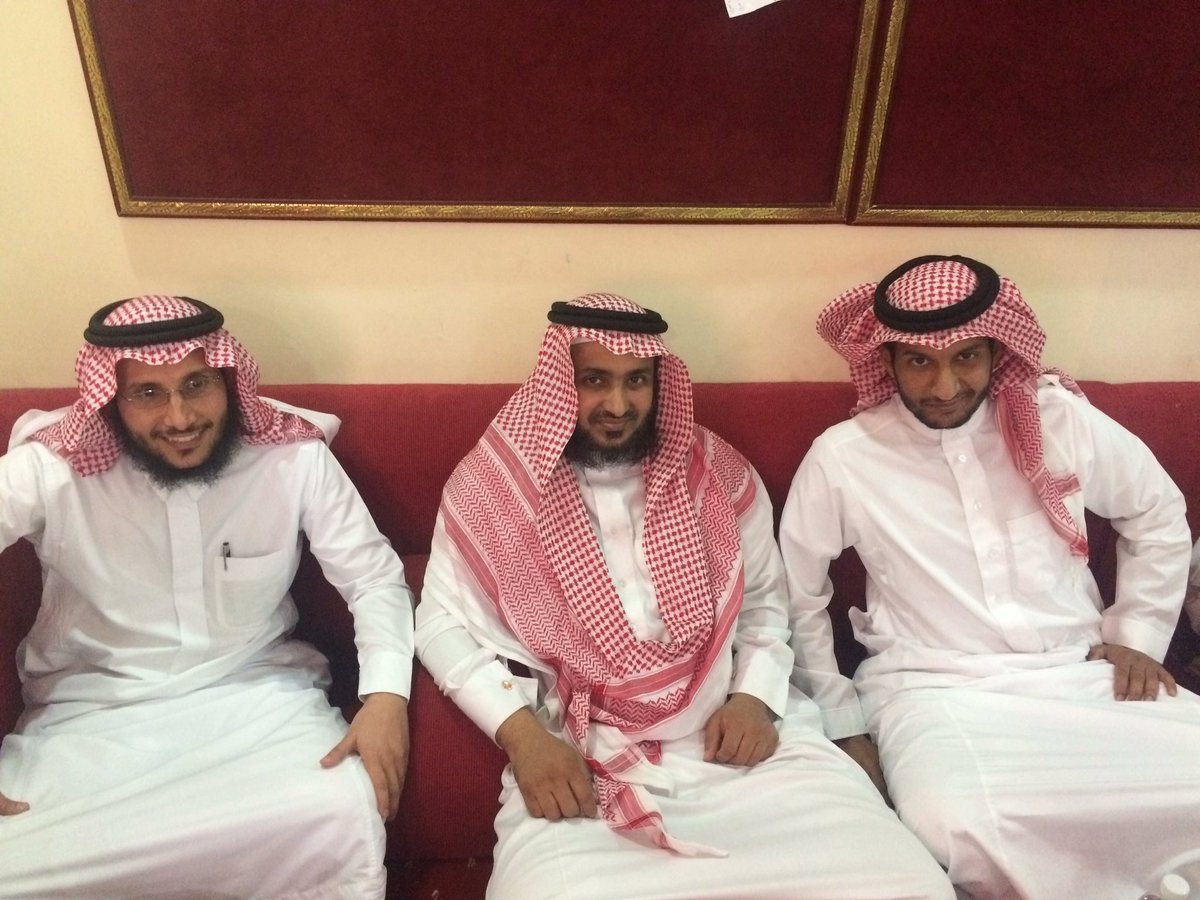 alwaledSchoolm's tweet photo. @makkah_edu @taw3eh_school @eastoffice1 الأستاذ حسن الذبياني، فلهم منا كل الشكر والتقدير. https://t.co/2wbdIPdFrl