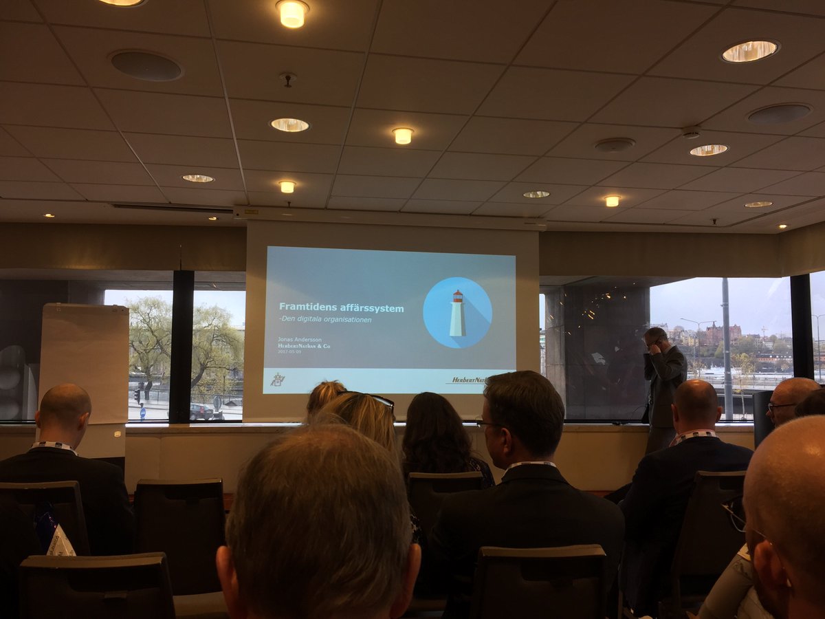 NmbrsSverige's tweet photo. @HNCO_Jonas från #herbertnathan talar om framtidens affärssystem under #forum4it - spännande tycker vi på #nmbrs https://t.co/BksuxiKuvk