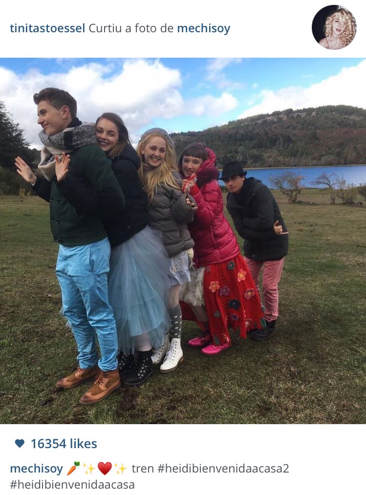 TStoesselW's tweet photo. Tini le ha dado 'me gusta' en 2 fotos de @Mechilambre en Instagram. https://t.co/MrofZ8tAa4