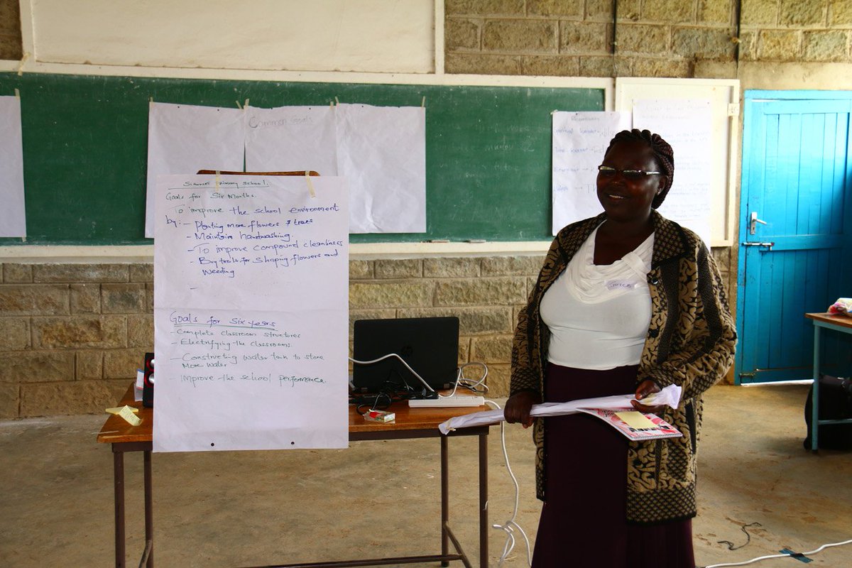 4abrighterworld's tweet photo. #education about #menstruation changes everything! Working with teachers in Londiani on Girls for Girls @MHDay28May @EVAWearOfficial https://t.co/i9pvvbYNBP