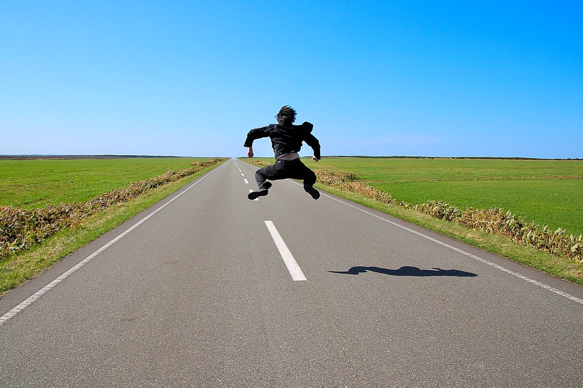 猿払村地域おこし協力隊 村道エサヌカ線で撮影しました あまりにも走り心地が良く 勤務中にも関わらず思わず弾けてしまいました 本当に申し訳ございません 北海道 猿払村 エサヌカ線 ツーリング ドライブ サイクリング バイク乗りと繋がりたい