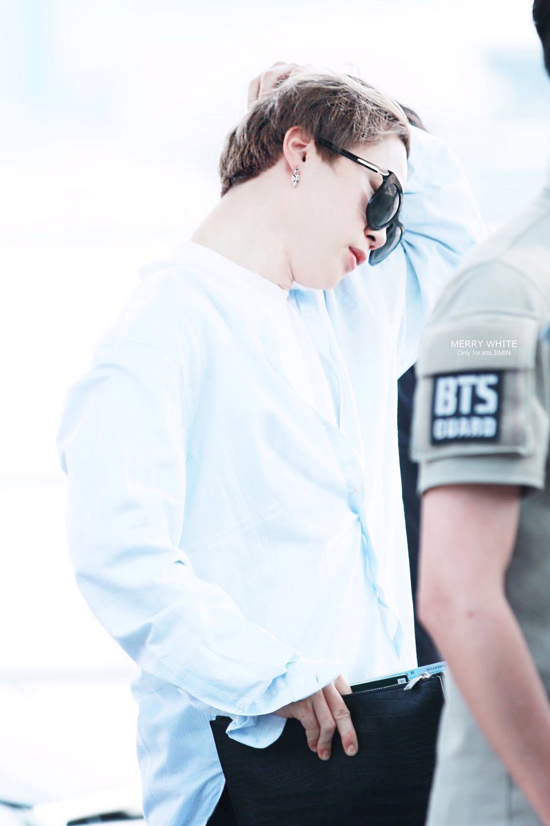 Twitter.com/VsCOLORS_