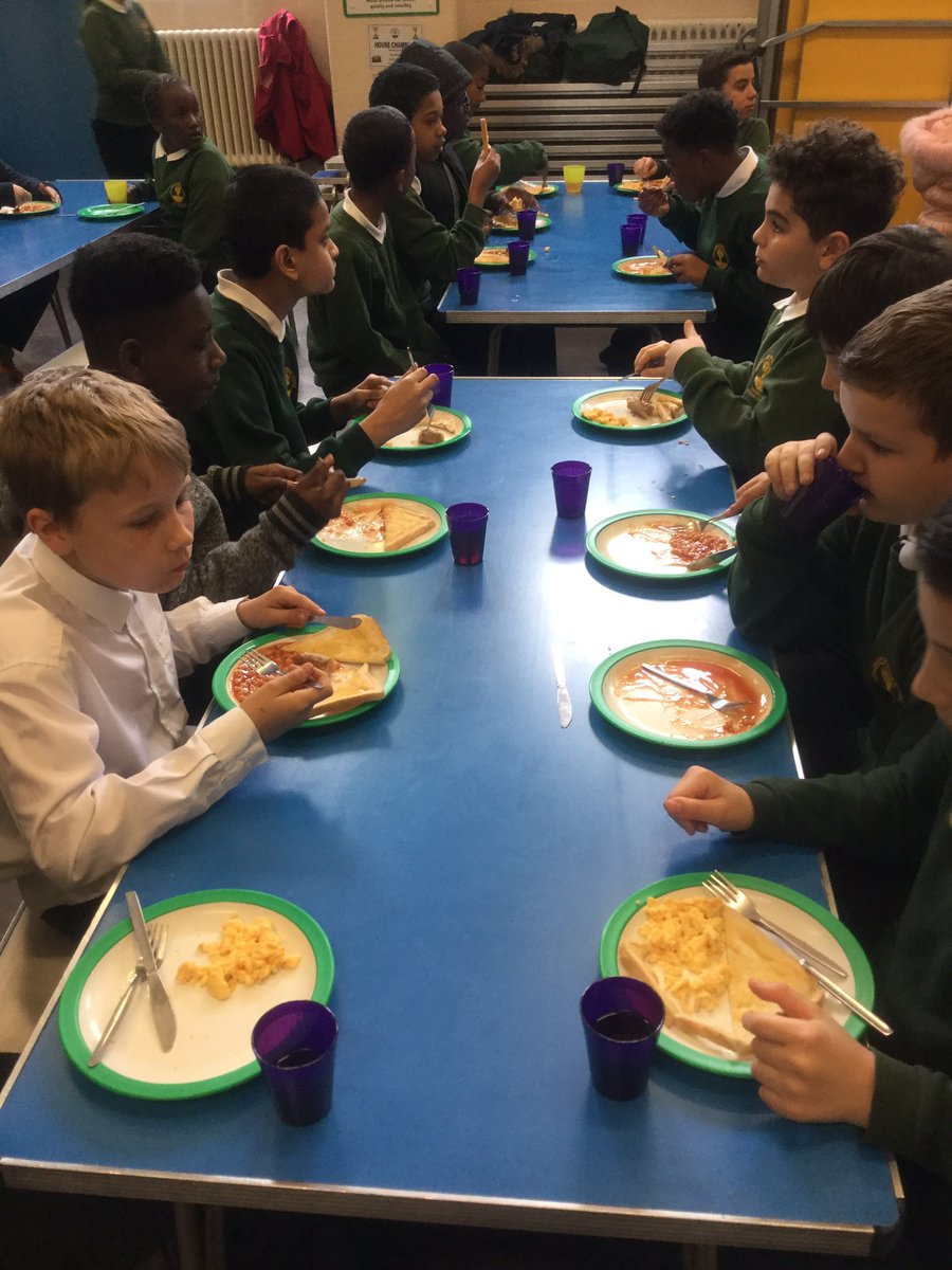 MulberryPS's tweet photo. Pre-SATS Breakfast Club #satsweek #SATS2017  #SPAGtest https://t.co/SDZOTsX15P