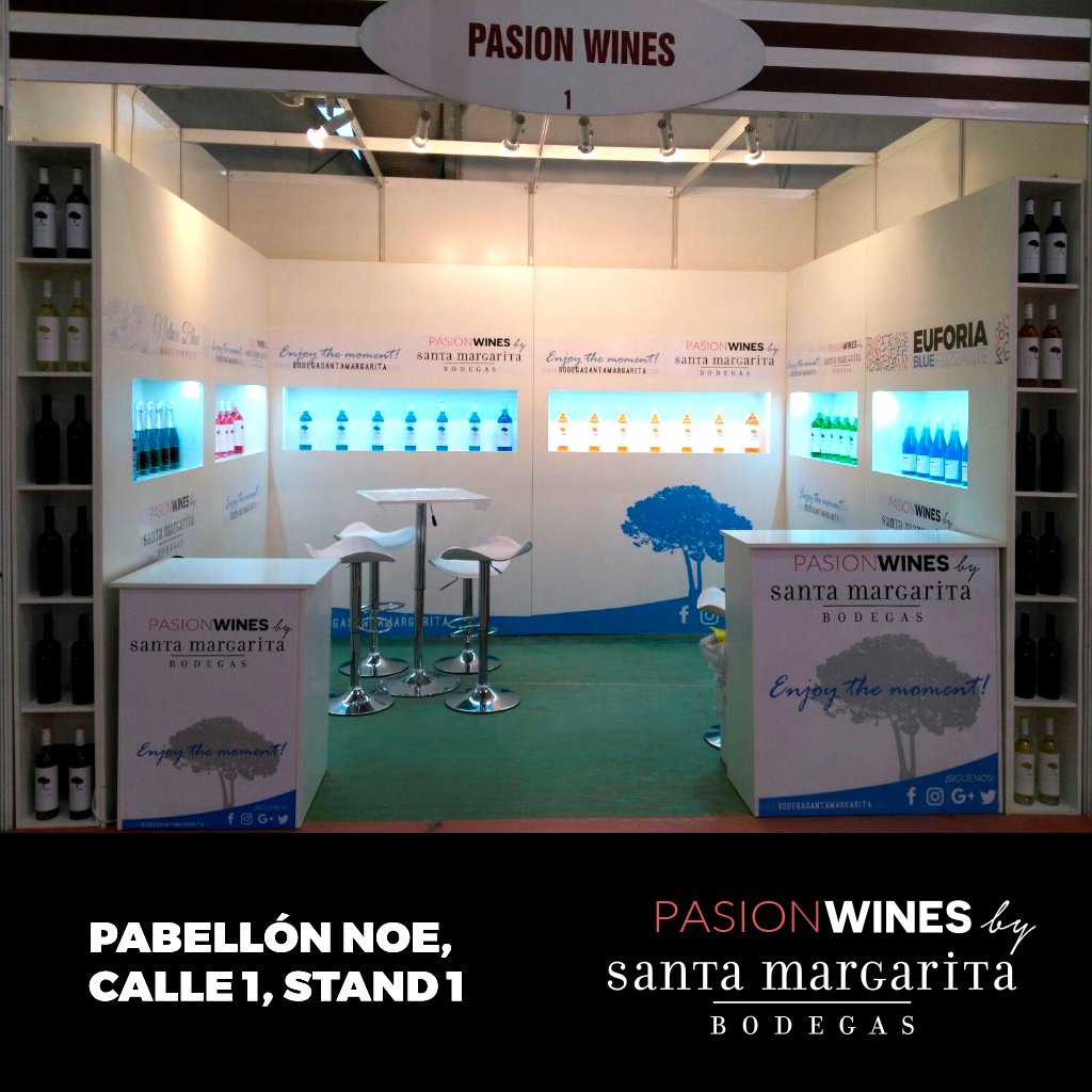 BodegasSantaMar's tweet photo. Todos nuestros #vinos listos en @Fenavin_Oficial #PasionWines, #EuforiaFrizzante y #NatureBlue :)  #Fenavin2017  #gastronomia #Fenavin https://t.co/aJOorl6xjx